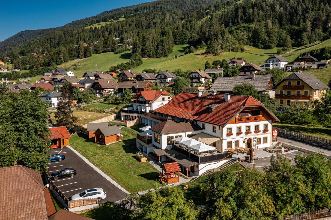 Hotel Die Metzgerstubn Санкт Михаел им Лунгау Екстериор снимка